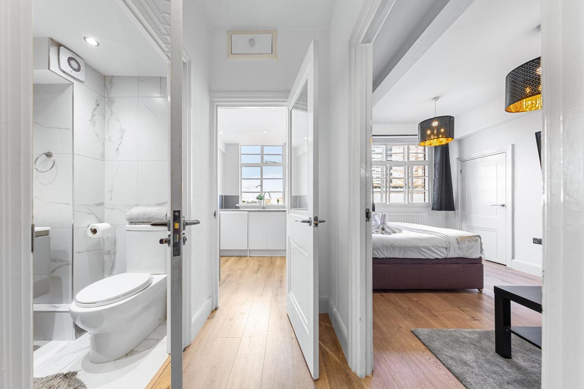 Central London Luxury, Relaxing Apartment! 2 Mins From Paddington Station! Exterior photo