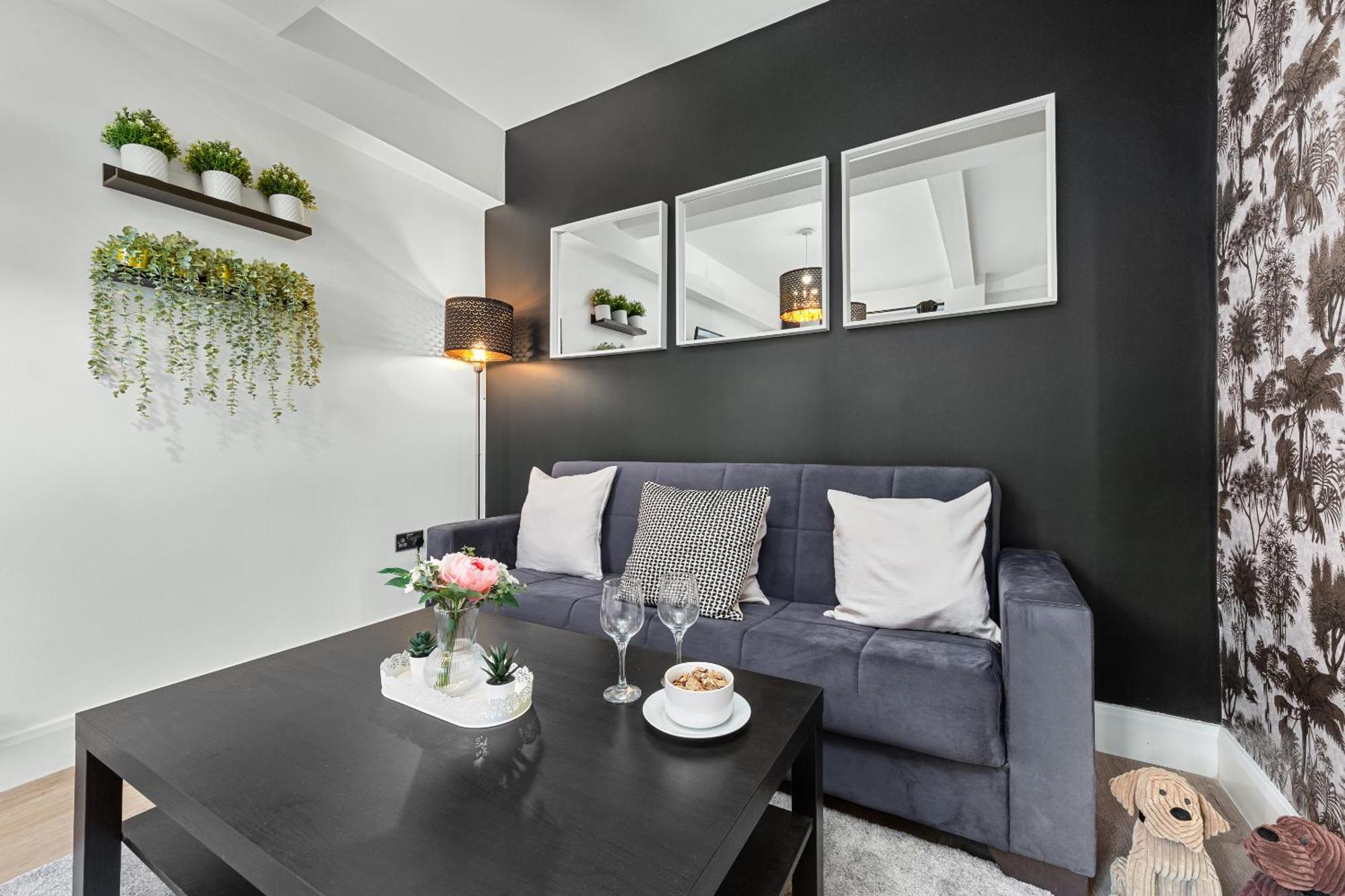 Central London Luxury, Relaxing Apartment! 2 Mins From Paddington Station! Exterior photo